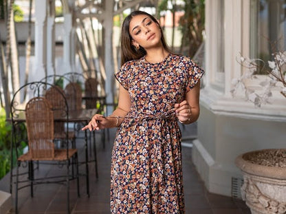 SMALL FLORAL PRINT DRESS
